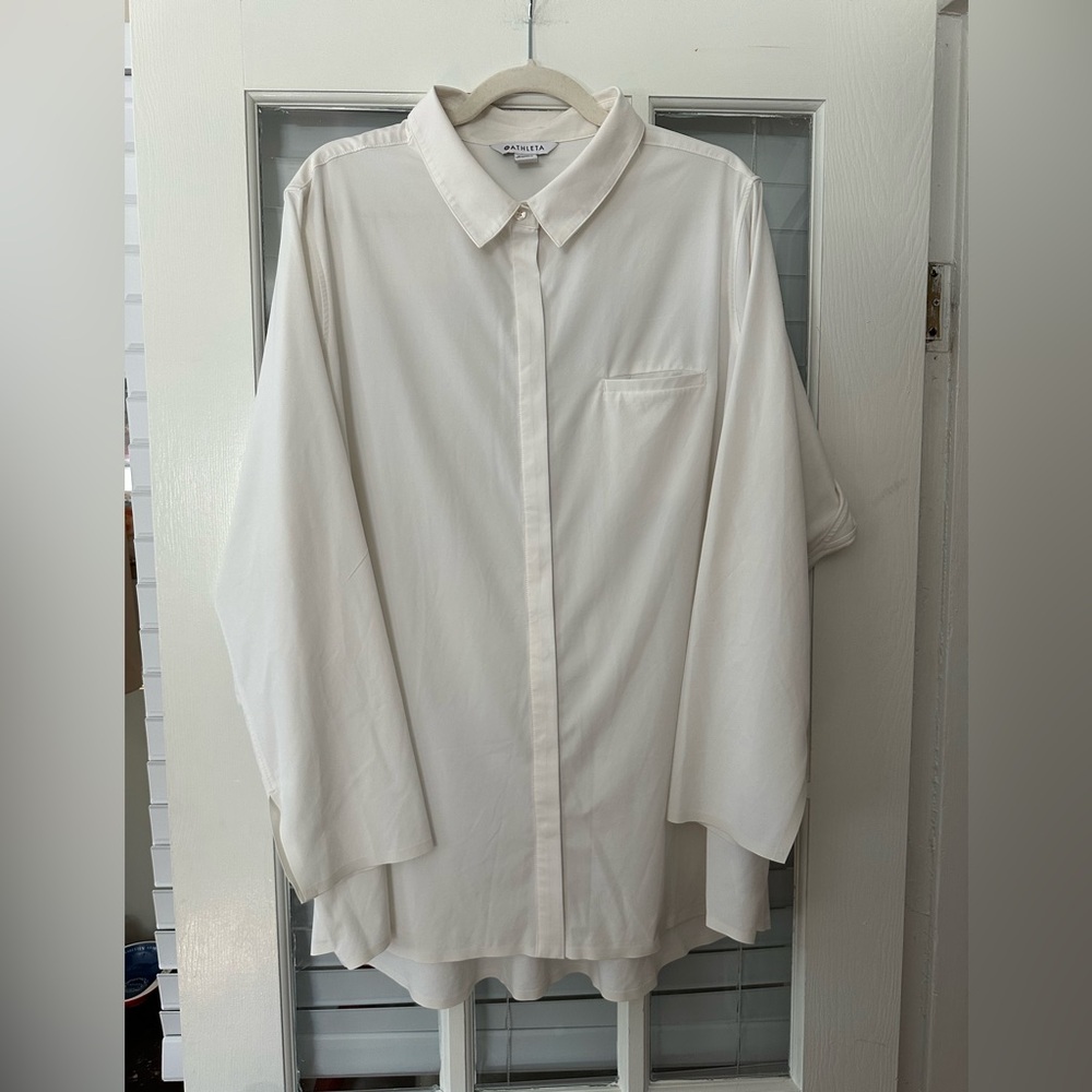 Athleta Women’s 3X Urbanite Cream Button Up Long Sleeve Lightweight Shirt